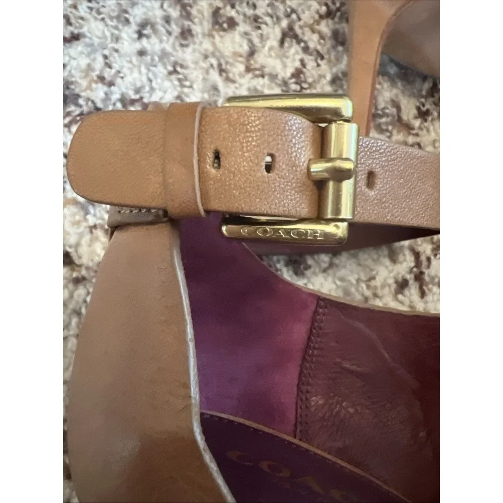 Coach‎ Women Camel Brown Leather Stiletto 3.5